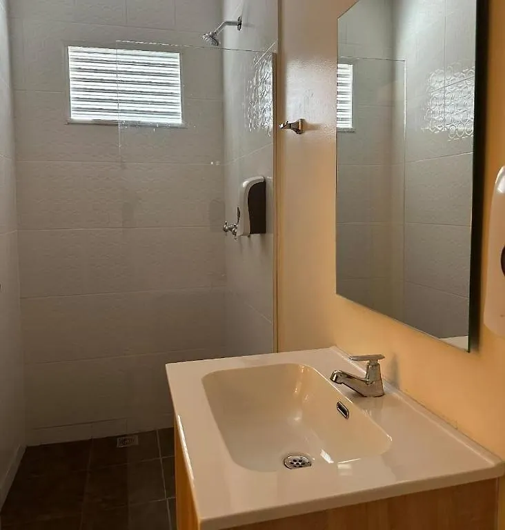 Hotel Opera Medellin Entretenimiento Y Bar 3*,